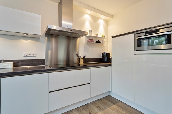 Medium property photo - Loosduinenstraat 55, 1062 EG Amsterdam