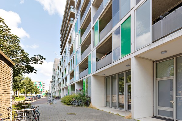 Medium property photo - Willy Sluiterstraat 34, 1061 TJ Amsterdam