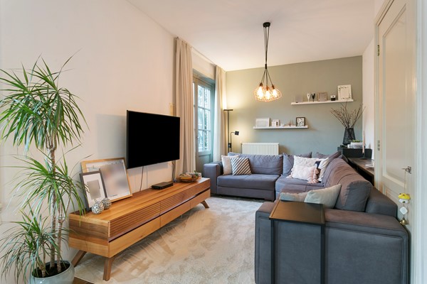 Medium property photo - Overtoom 499-3, 1054 LH Amsterdam