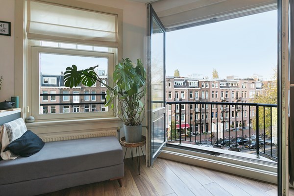 Medium property photo - Overtoom 499-3, 1054 LH Amsterdam