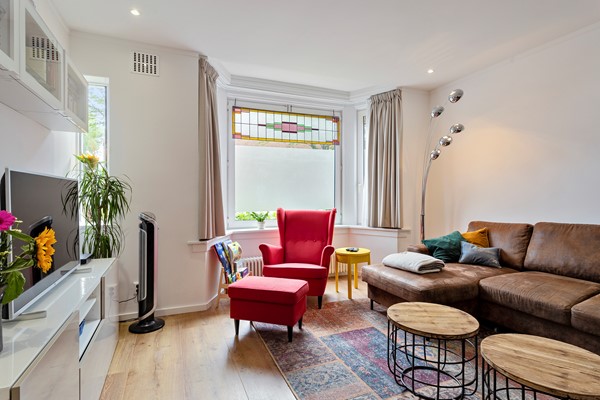 Te huur: Van Walbeeckstraat 105h, 1058CN Amsterdam