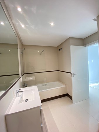 Foto - Te koop: Lomas de Arroyo Judío 13, 29680 Estepona