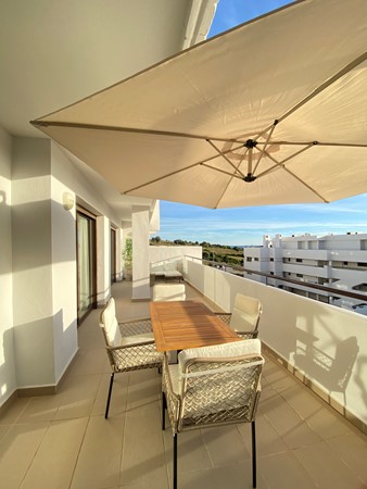 Foto - Te koop: Lomas de Arroyo Judío 13, 29680 Estepona