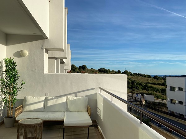 Foto - Te koop: Lomas de Arroyo Judío 13, 29680 Estepona