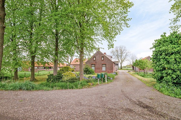 Medium property photo - Kanaaldijk 2, 6031 MZ Nederweert