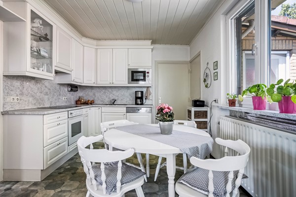 Medium property photo - Ebberstraat 4, 5941 NN Velden