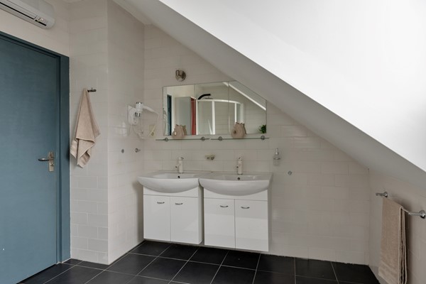 Medium property photo - Grathemerweg 6-6a, 6037 NR Kelpen-Oler