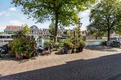 Under offer: Oude Rijn 93, 2312 HC Leiden