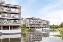 Sold subject to conditions: Mien Ruyspark 23, 2343 MX Oegstgeest