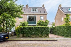 Sold subject to conditions: Prinses Irenelaan 13, 2341 TP Oegstgeest