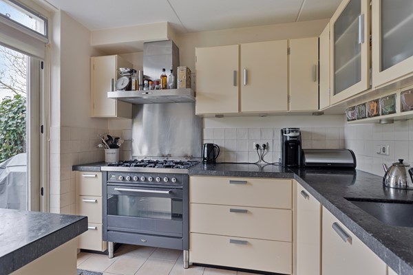 Medium property photo - Jan van Ruusbroeclaan 5, 2343 JL Oegstgeest