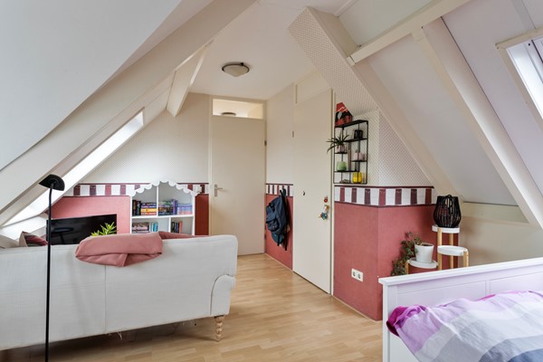 Medium property photo - Jan van Ruusbroeclaan 5, 2343 JL Oegstgeest