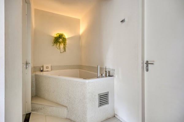 Medium property photo - Vleeresteyn 20, 2341 BP Oegstgeest