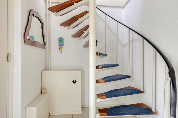 Medium property photo - Annie M.G. Schmidtlaan 39, 2343 BG Oegstgeest