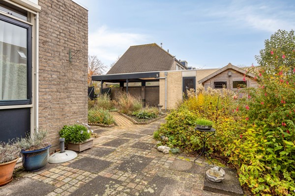Medium property photo - Annie M.G. Schmidtlaan 39, 2343 BG Oegstgeest