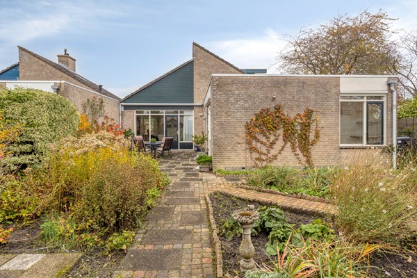 Medium property photo - Annie M.G. Schmidtlaan 39, 2343 BG Oegstgeest