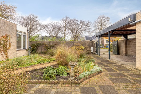 Medium property photo - Annie M.G. Schmidtlaan 39, 2343 BG Oegstgeest