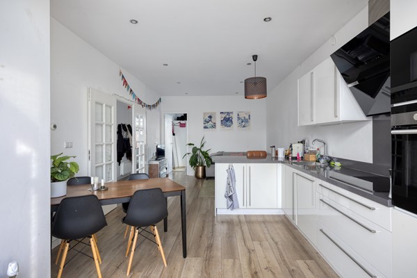 Medium property photo - Haringstraat 29E, 2586 XV The Hague