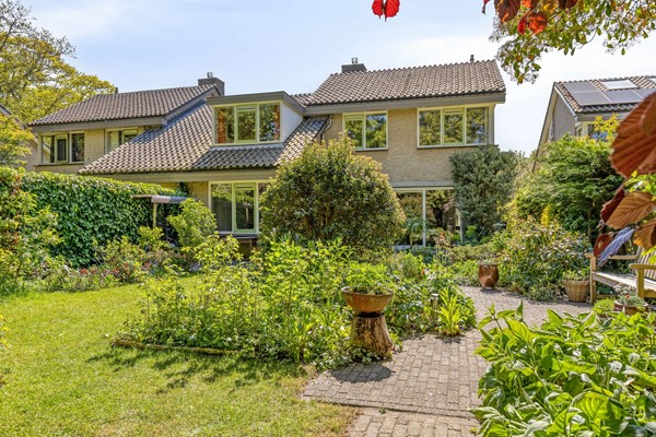 Medium property photo - Van Eijsingapark 5, 2333 VJ Leiden