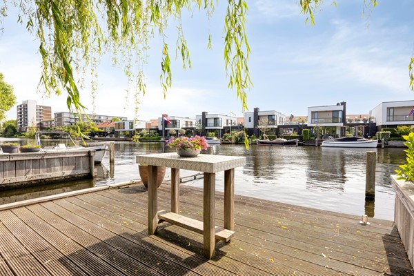 Medium property photo - Willem Pijperlaan 9, 2343 NJ Oegstgeest