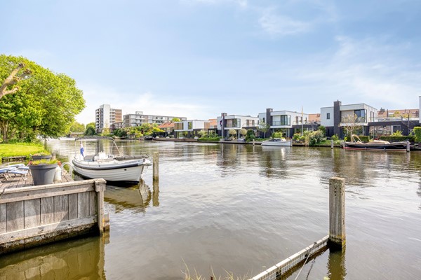 Medium property photo - Willem Pijperlaan 9, 2343 NJ Oegstgeest