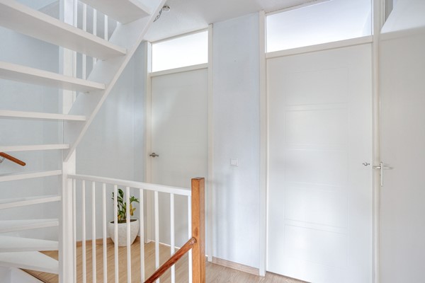 Medium property photo - Rivierforel 29, 2318 MG Leiden