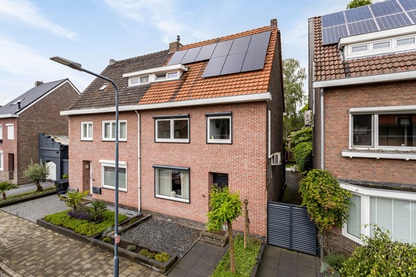 Verkocht: Modern versus karakteristiek! En dat gelegen op een geliefde locatie in Sittard!