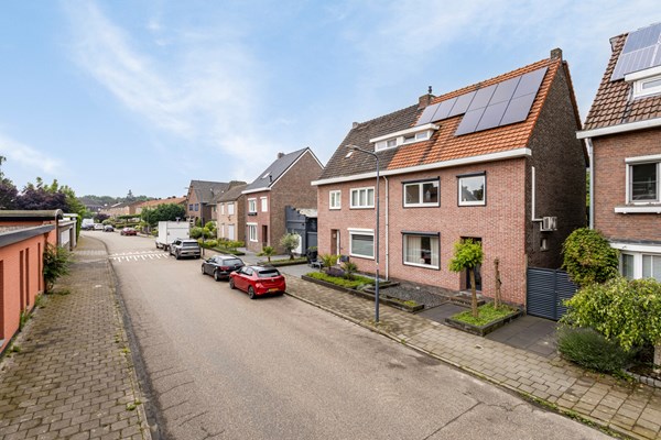 Verkocht: Modern versus karakteristiek! En dat gelegen op een geliefde locatie in Sittard!