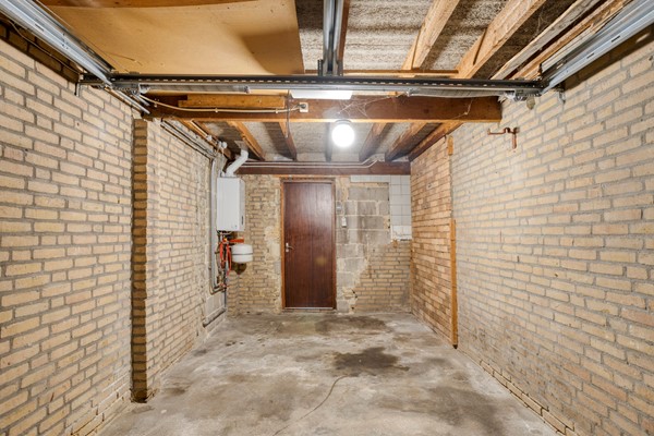 Medium property photo - Dr. Albert Schweitzerstraat 42, 6431 VG Hoensbroek