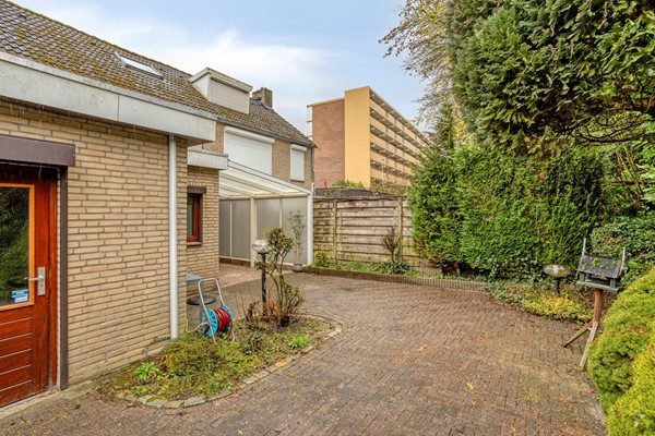 Medium property photo - Dr. Albert Schweitzerstraat 42, 6431 VG Hoensbroek