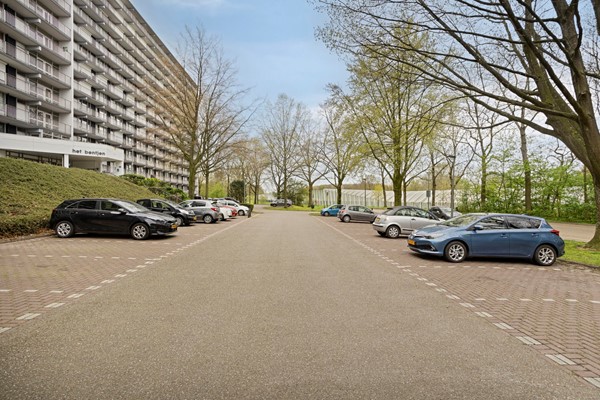 Te koop: Een appartement dat ruimte, comfort en functionaliteit op een aantrekkelijke manier combineert.
