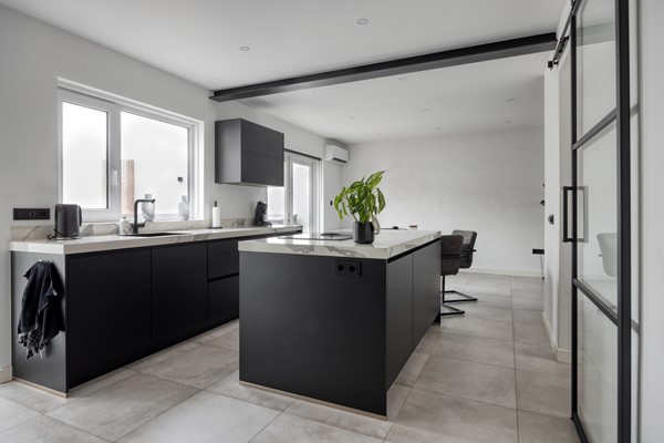 Spoorstraat446161ACGeleenNL-09.jpg