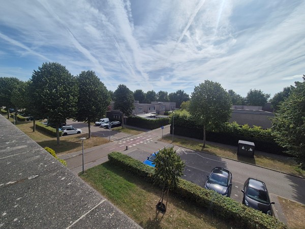 Medium property photo - Picassoweg 61, 1328 KK Almere