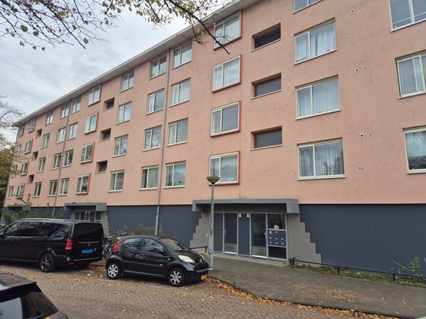 For sale: Robert Fruinlaan 7-1, 1065 XT Amsterdam