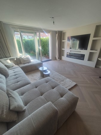 free-sector-houses for rent on Basisveenstraat 47