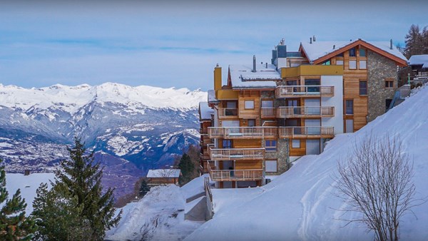 Te koop: Veysonnaz/ski Verbier; met vergunning voor buitenlanders. Geen verhuurplicht . ,,Top '' luxe  4 kamer appartement met super uitzicht  vlakbij de lift en piste !