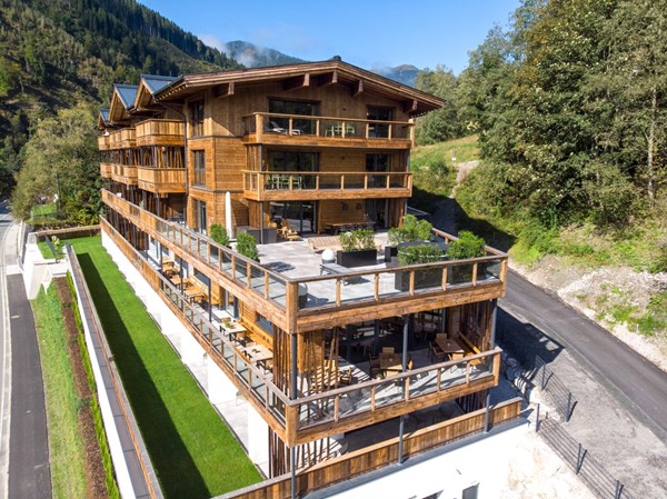 Te koop: Saalbach , Nu de unieke kans om een ,,Top'' luxe  appartement in het ,,Skicircus'' te verwerven.  Wees er snel bij, nog enkele (6x) te koop !