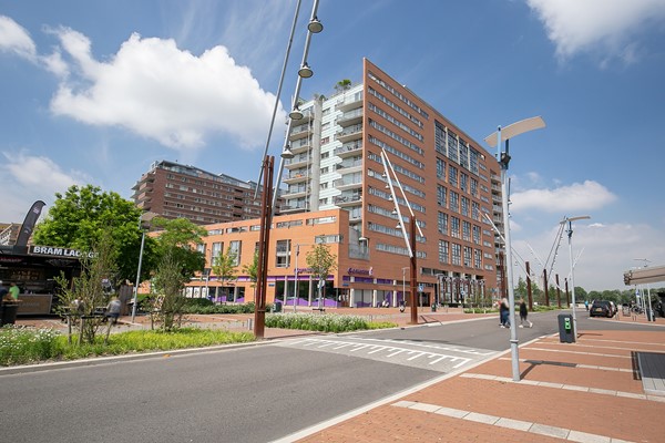 For rent: Puck van Heelstraat 144, 3077MG Rotterdam