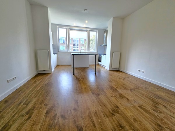 For rent: 's-Gravendijkwal 43B, 3021EC Rotterdam