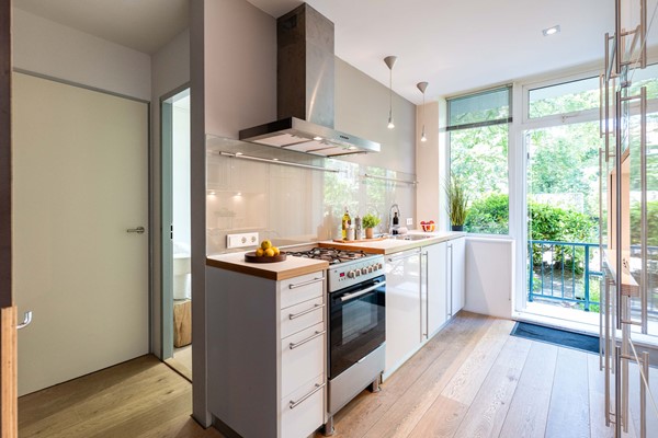 Medium property photo - Prins Hendrikkade 162A, 3071 KR Rotterdam
