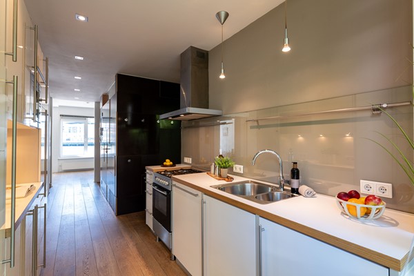Medium property photo - Prins Hendrikkade 162A, 3071 KR Rotterdam