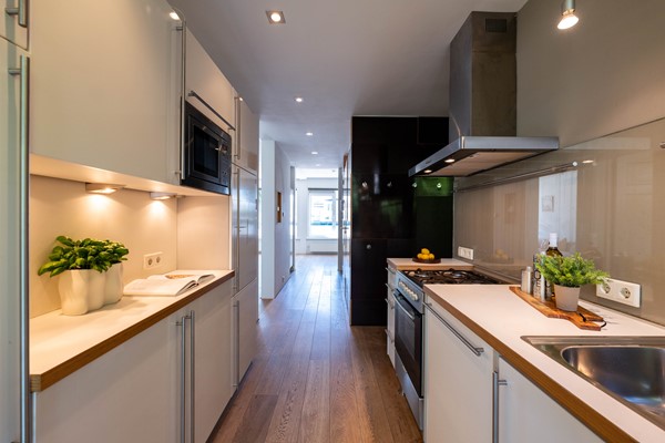 Medium property photo - Prins Hendrikkade 162A, 3071 KR Rotterdam