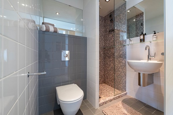 Medium property photo - Prins Hendrikkade 162A, 3071 KR Rotterdam