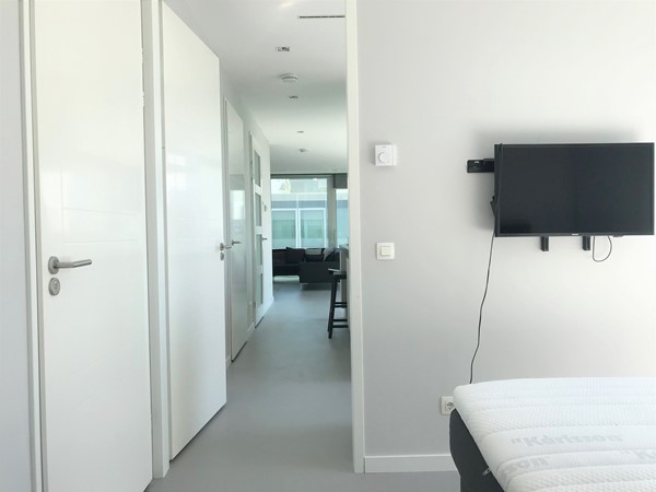 Medium property photo - Halvemaanpassage 77, 3011 DL Rotterdam