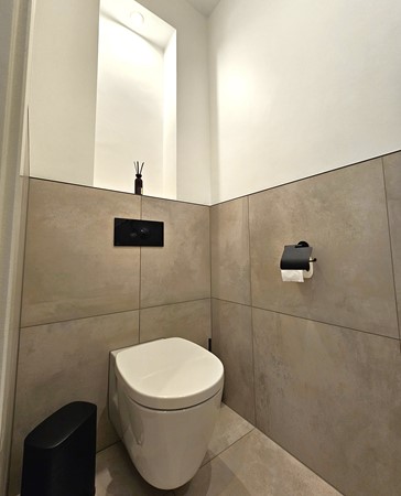 Medium property photo - Van Oosterzeestraat 22A, 3022 XM Rotterdam