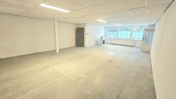 Medium property photo - Delftweg 17, 3043 CC Rotterdam