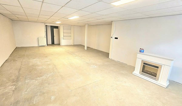 Medium property photo - Delftweg 17, 3043 CC Rotterdam