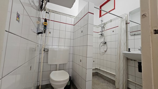 Medium property photo - Herman Robbersstraat 102F, 3031 RL Rotterdam