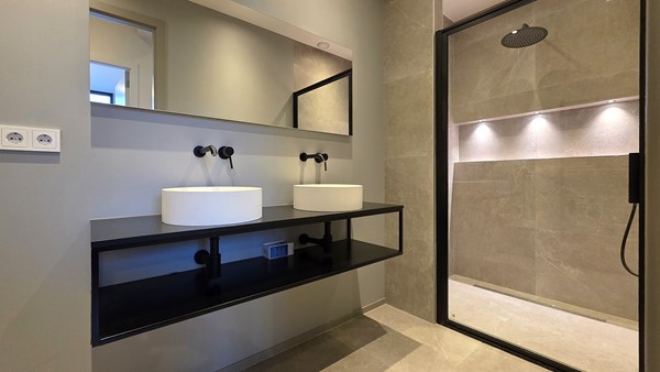 Medium property photo - Hilledijk 87A, 3072 RD Rotterdam