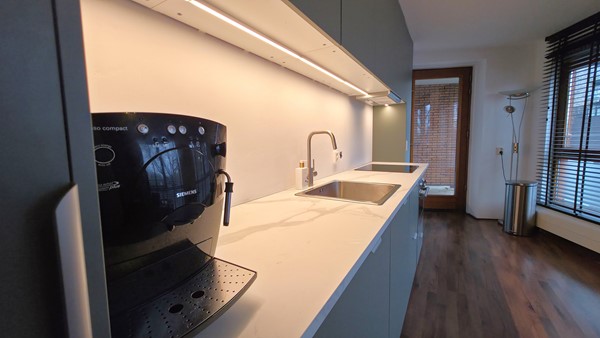 Medium property photo - Bloemfonteinstraat 10C, 3072 HG Rotterdam